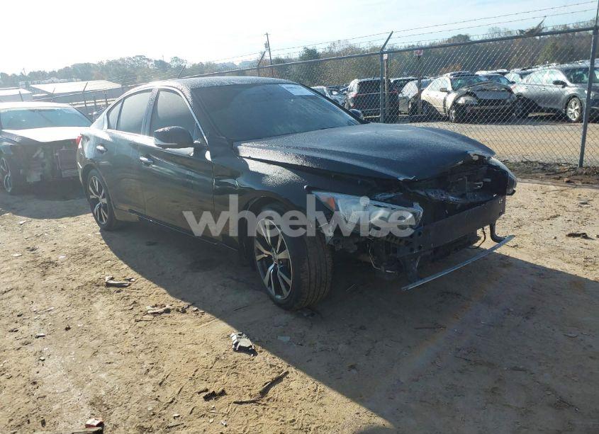 2015 Infiniti Q50 (VIN JN1BV7AP9FM338421) main photo