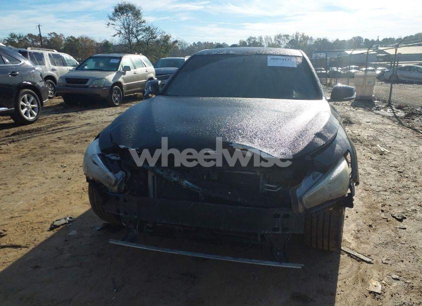 Photo 12 of 2015 Infiniti Q50 (VIN JN1BV7AP9FM338421)