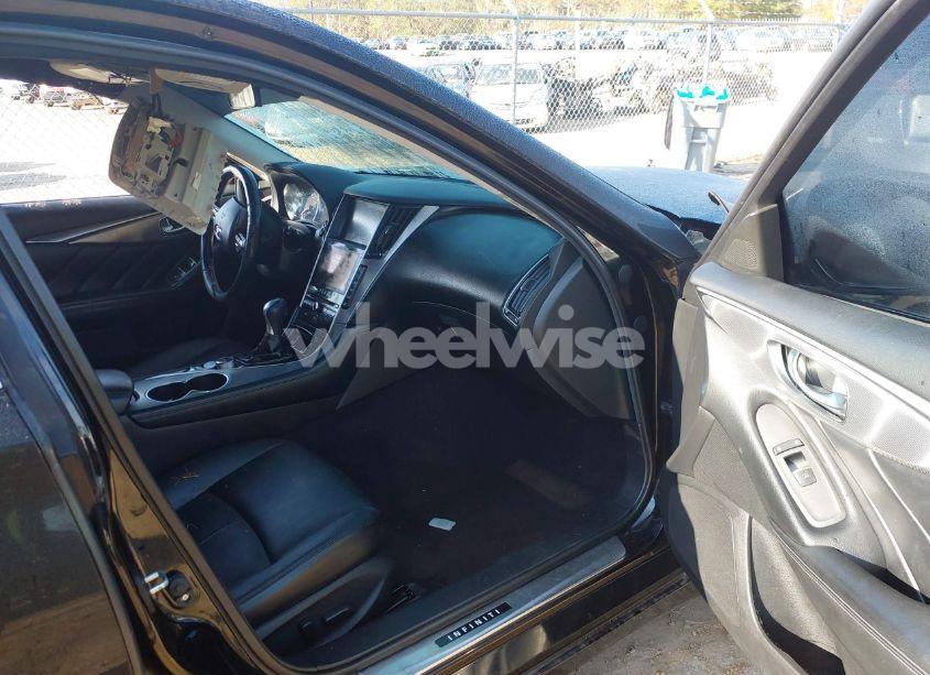 Photo 5 of 2015 Infiniti Q50 (VIN JN1BV7AP9FM338421)