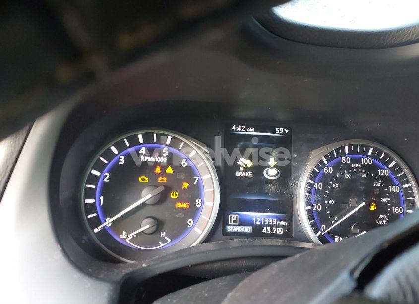 Photo 7 of 2015 Infiniti Q50 (VIN JN1BV7AP9FM338421)