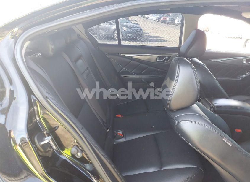 Photo 8 of 2015 Infiniti Q50 (VIN JN1BV7AP9FM338421)