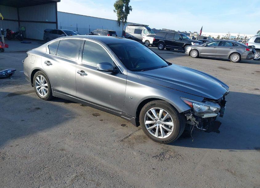 2015 Infiniti Q50 (VIN JN1BV7AP9FM348074) main photo