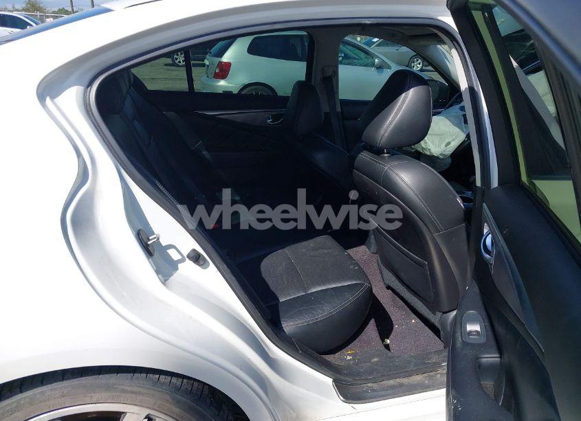 Photo 8 of 2015 Infiniti Q50 SPORT (VIN JN1BV7APXFM331963)