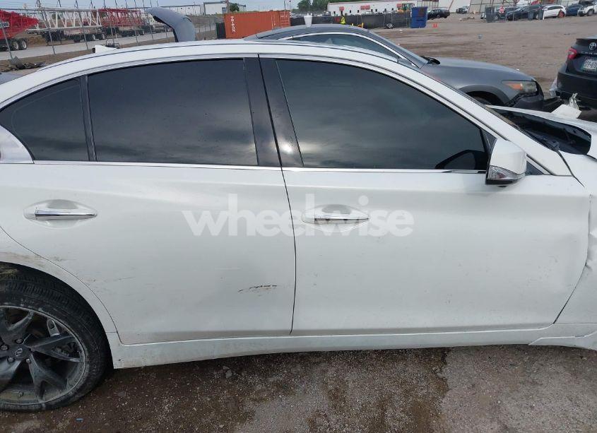 Photo 13 of 2015 Infiniti Q50 SPORT (VIN JN1BV7APXFM352327)