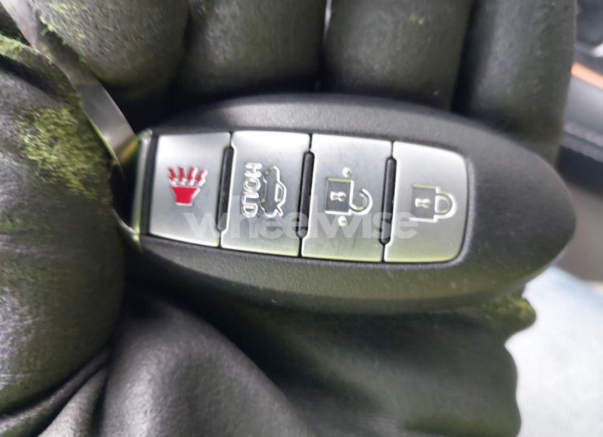 Photo 11 of 2015 Infiniti Q50 PREMIUM (VIN JN1BV7AR0FM397942)