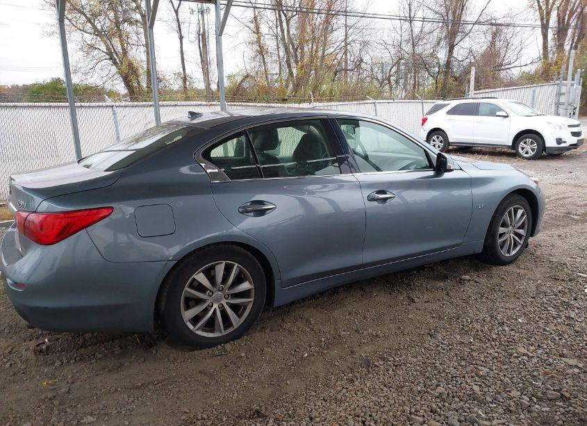Photo 13 of 2015 Infiniti Q50 (VIN JN1BV7AR0FM411323)