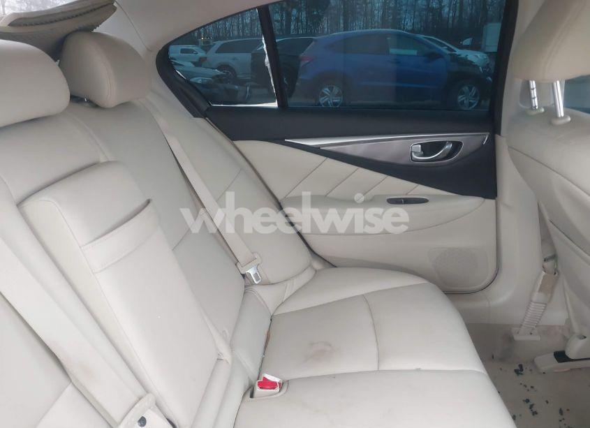 Photo 8 of 2015 Infiniti Q50 PREMIUM (VIN JN1BV7AR0FM420376)