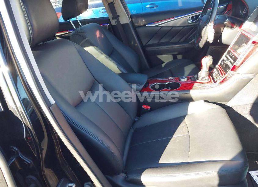 Photo 5 of 2015 Infiniti Q50 PREMIUM (VIN JN1BV7AR0FM422368)