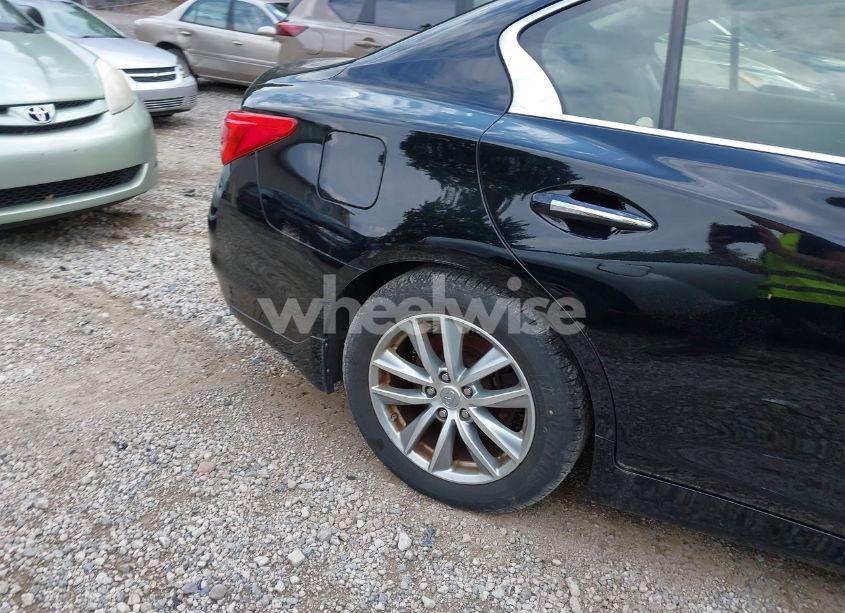 Photo 19 of 2015 Infiniti Q50 PREMIUM (VIN JN1BV7AR1FM390918)