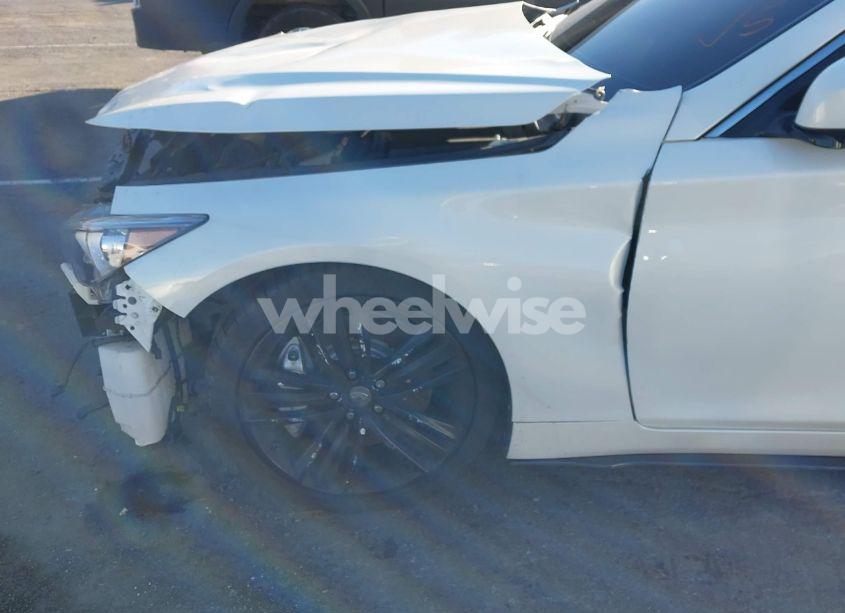 Photo 18 of 2015 Infiniti Q50 SPORT (VIN JN1BV7AR1FM395018)