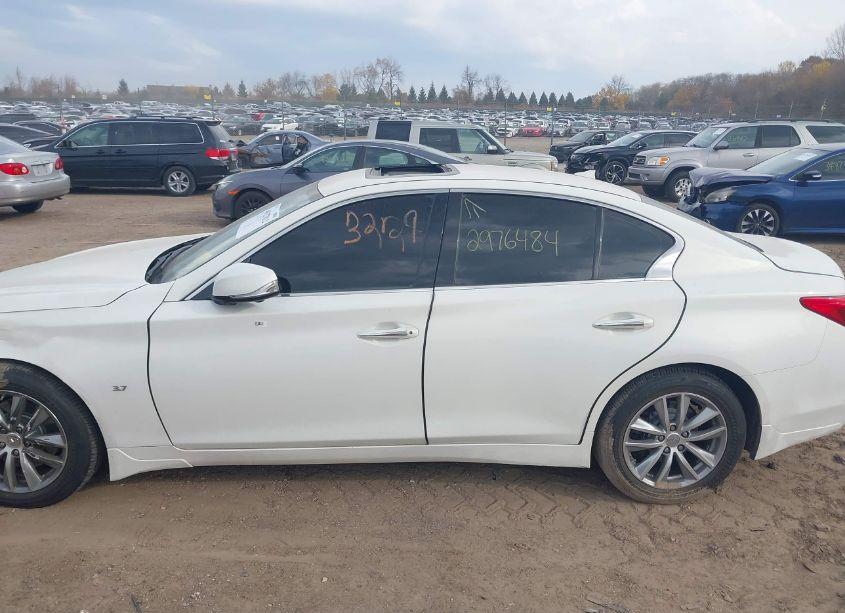 Photo 14 of 2015 Infiniti Q50 PREMIUM (VIN JN1BV7AR1FM403229)