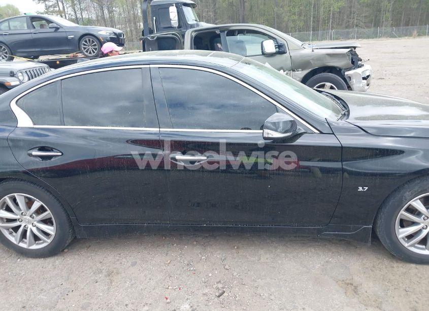 Photo 13 of 2015 Infiniti Q50 PREMIUM (VIN JN1BV7AR1FM417342)