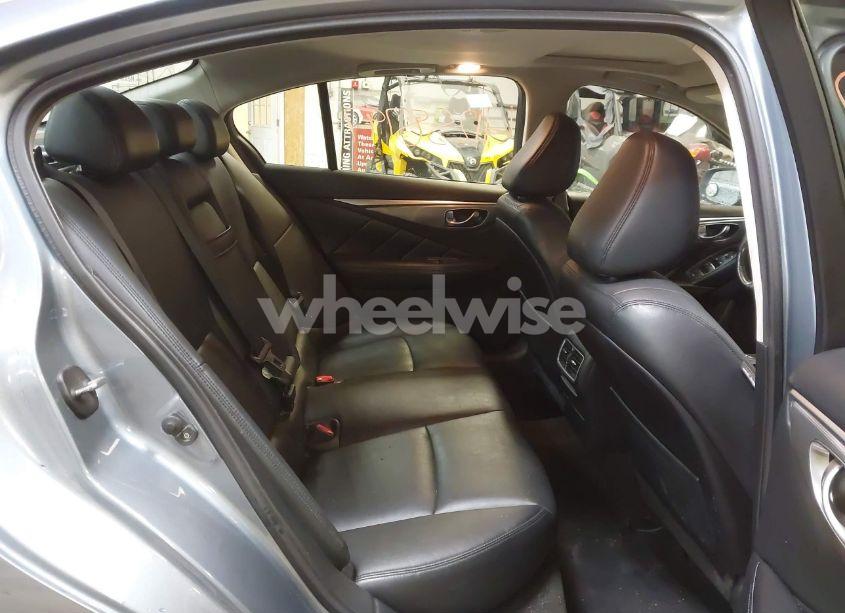 Photo 8 of 2015 Infiniti Q50 PREMIUM (VIN JN1BV7AR2FM414613)