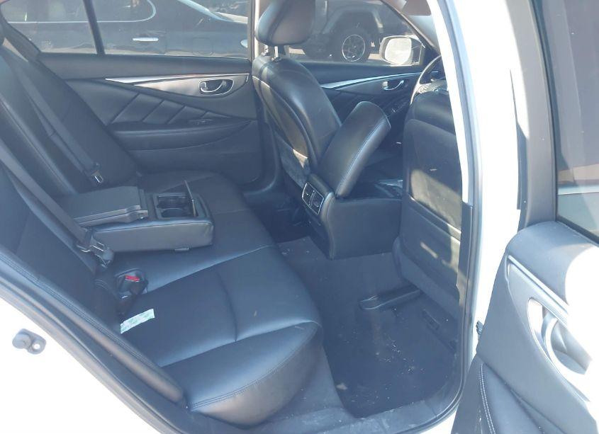 Photo 8 of 2015 Infiniti Q50 (VIN JN1BV7AR2FM419858)