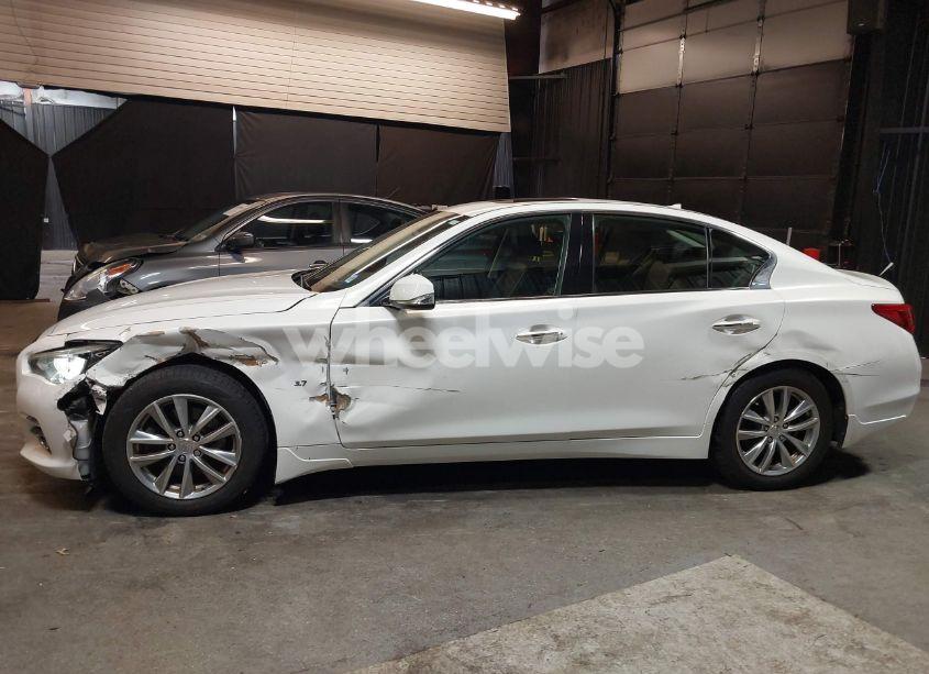 Photo 14 of 2015 Infiniti Q50 PREMIUM (VIN JN1BV7AR3FM392007)