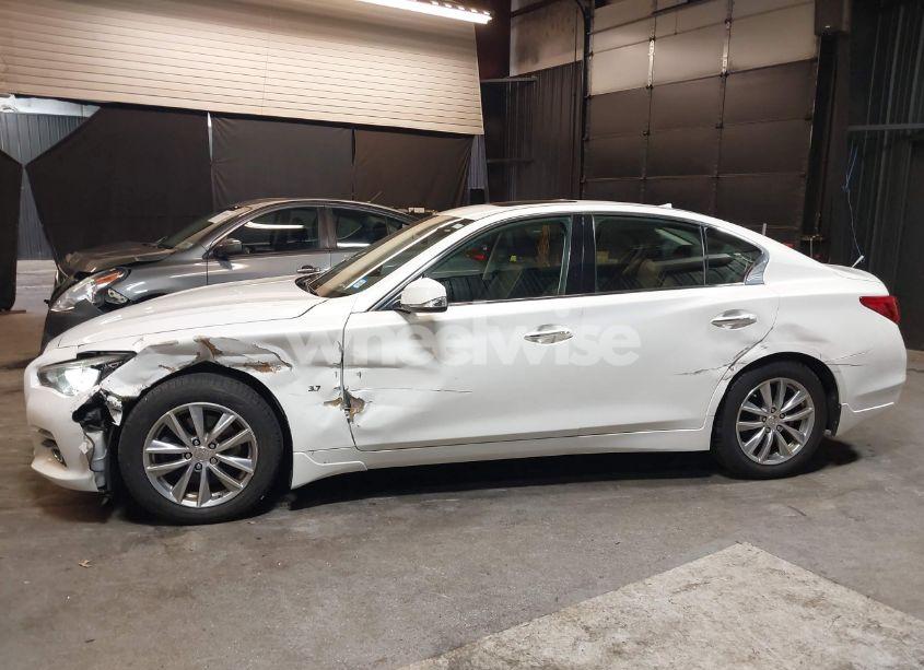 Photo 6 of 2015 Infiniti Q50 PREMIUM (VIN JN1BV7AR3FM392007)