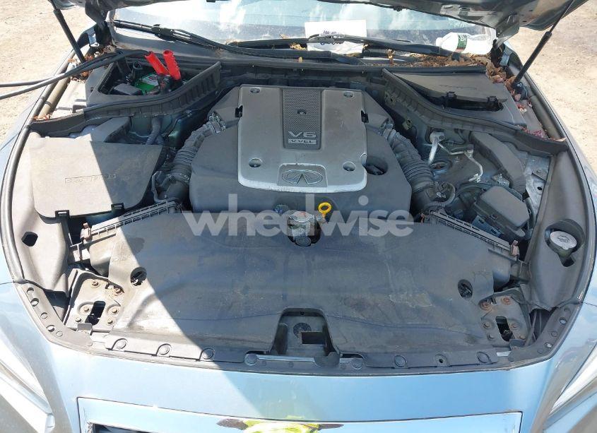 Photo 10 of 2015 Infiniti Q50 PREMIUM (VIN JN1BV7AR3FM394677)