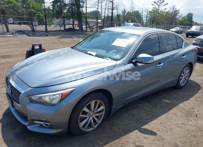 Photo 2 of 2015 Infiniti Q50 PREMIUM (VIN JN1BV7AR3FM394677)