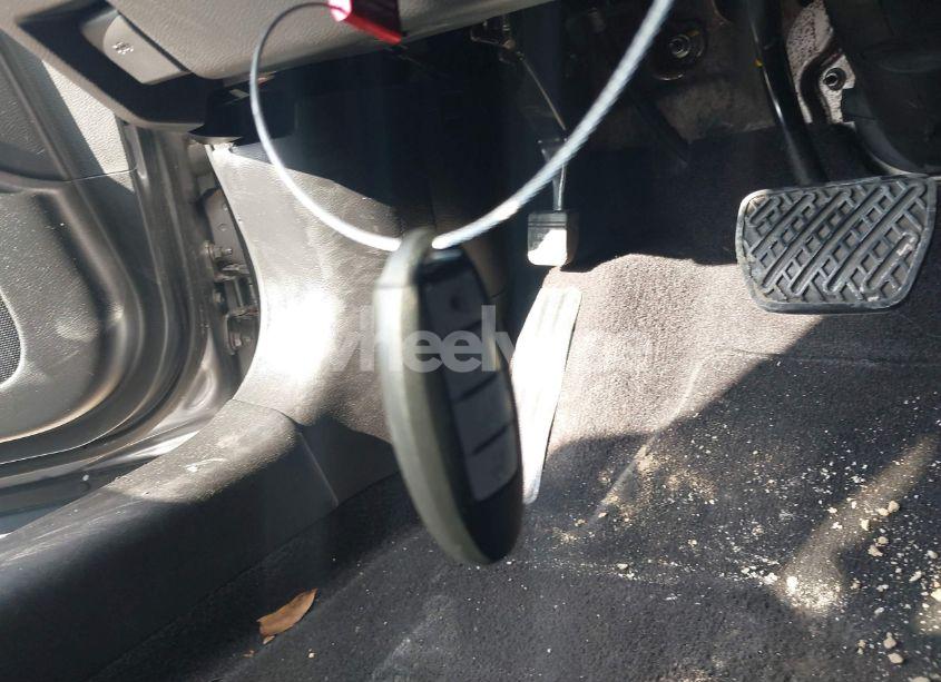 Photo 11 of 2015 Infiniti Q50 PREMIUM (VIN JN1BV7AR3FM396011)