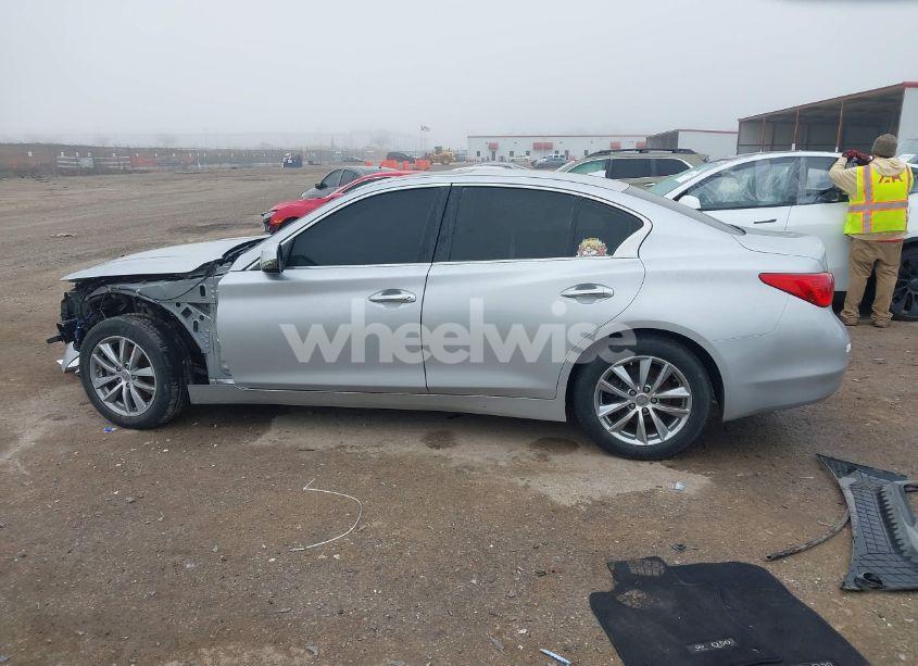 Photo 15 of 2015 Infiniti Q50 (VIN JN1BV7AR3FM396168)