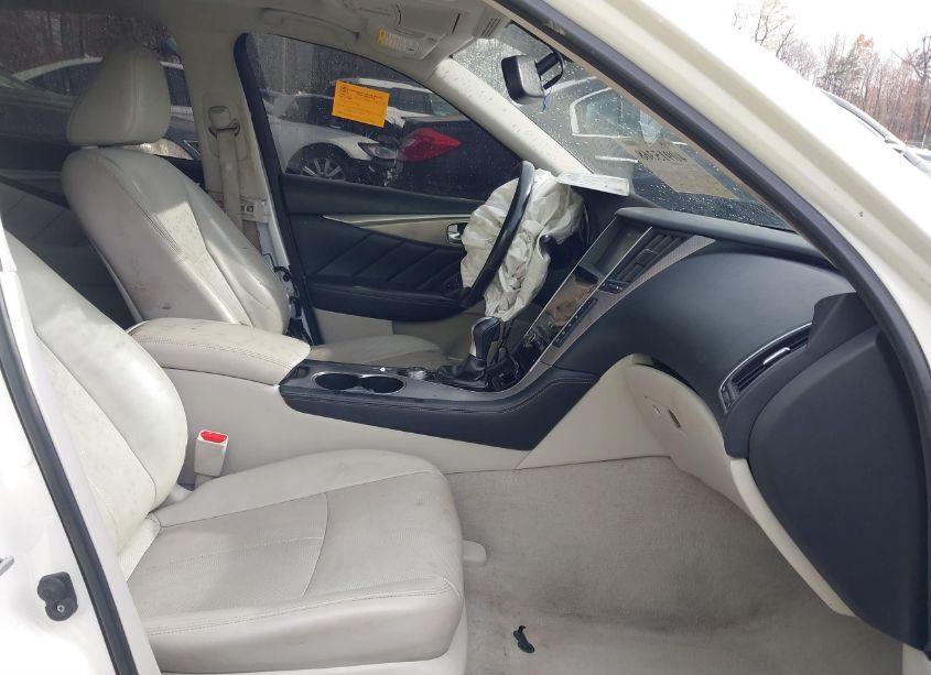 Photo 5 of 2015 Infiniti Q50 PREMIUM (VIN JN1BV7AR3FM404740)