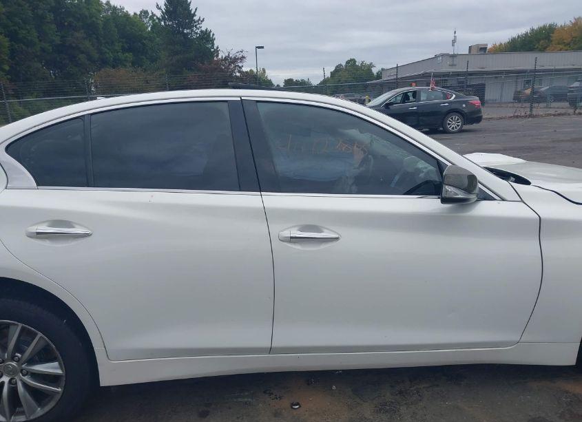 Photo 14 of 2014 Infiniti Q50 (VIN JN1BV7AR4EM681668)