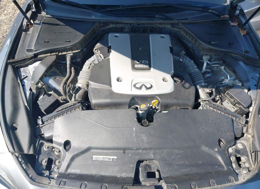 Photo 10 of 2015 Infiniti Q50 PREMIUM (VIN JN1BV7AR4FM397135)