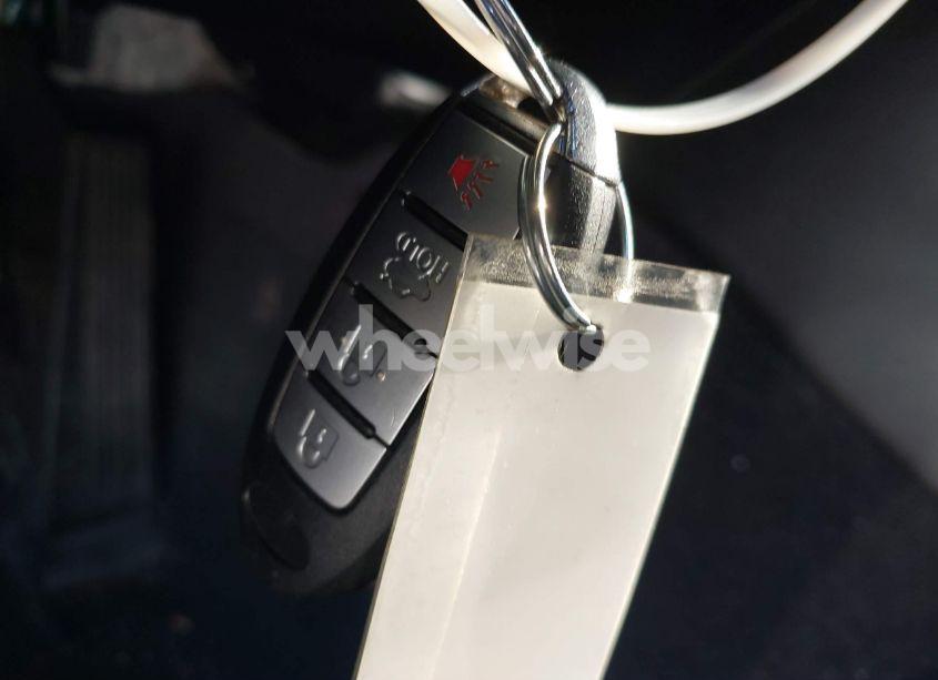 Photo 11 of 2015 Infiniti Q50 PREMIUM (VIN JN1BV7AR4FM419408)