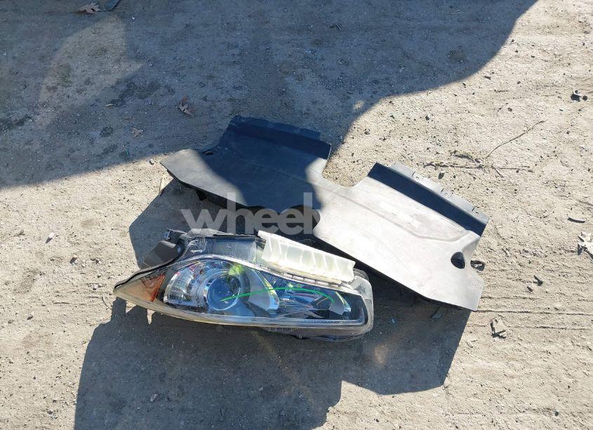 Photo 12 of 2015 Infiniti Q50 PREMIUM (VIN JN1BV7AR4FM419408)