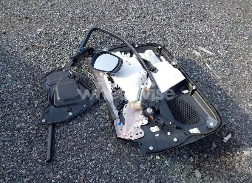 Photo 12 of 2015 Infiniti Q50 PREMIUM (VIN JN1BV7AR5FM391165)