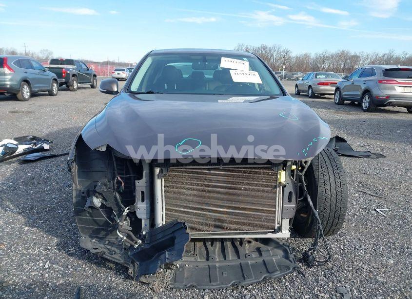 Photo 13 of 2015 Infiniti Q50 PREMIUM (VIN JN1BV7AR5FM391165)