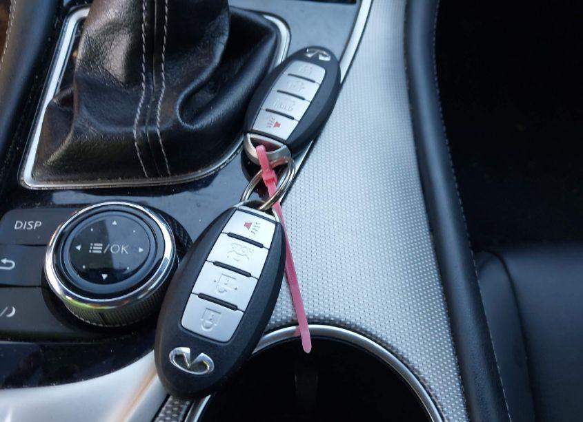 Photo 11 of 2015 Infiniti Q50 (VIN JN1BV7AR5FM393367)