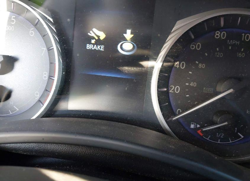 Photo 16 of 2015 Infiniti Q50 (VIN JN1BV7AR5FM393367)