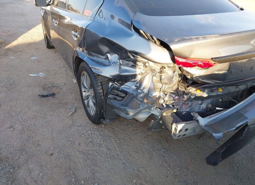 Photo 3 of 2015 Infiniti Q50 (VIN JN1BV7AR5FM393367)