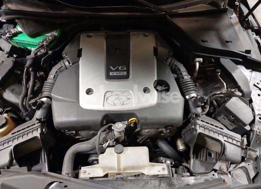 Photo 10 of 2015 Infiniti Q50 PREMIUM (VIN JN1BV7AR5FM396107)