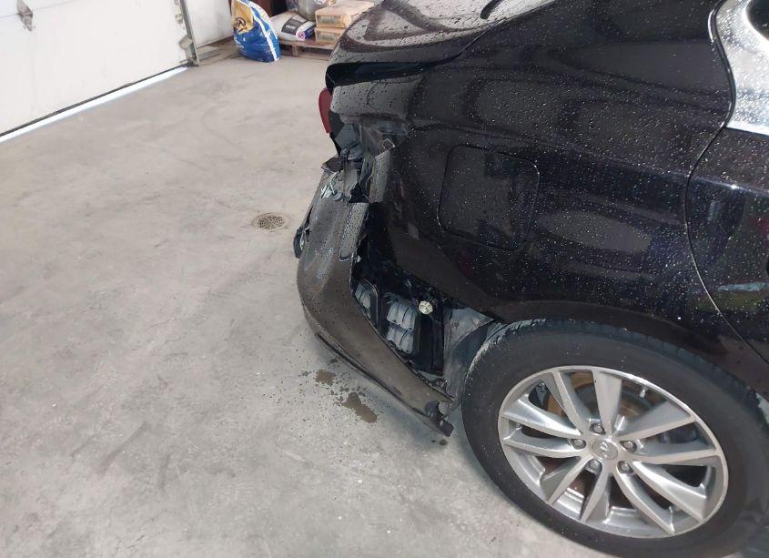 Photo 17 of 2015 Infiniti Q50 PREMIUM (VIN JN1BV7AR5FM402553)