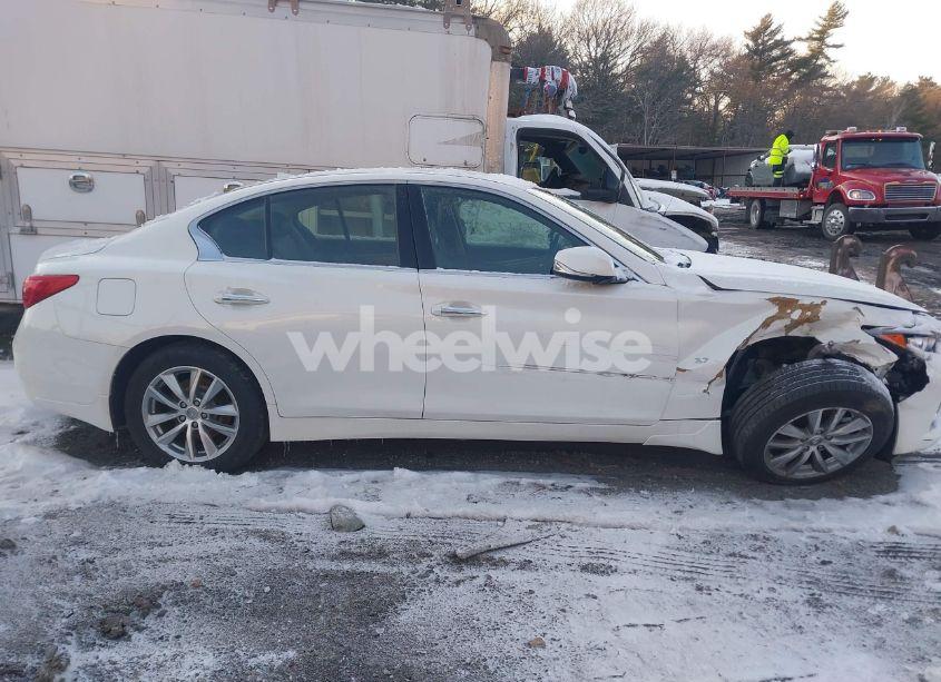 Photo 13 of 2015 Infiniti Q50 PREMIUM (VIN JN1BV7AR5FM404917)