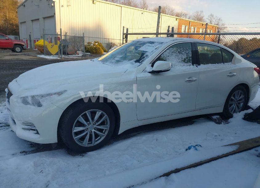 Photo 14 of 2015 Infiniti Q50 PREMIUM (VIN JN1BV7AR5FM404917)