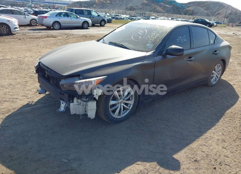 Photo 2 of 2015 Infiniti Q50 (VIN JN1BV7AR5FM423676)