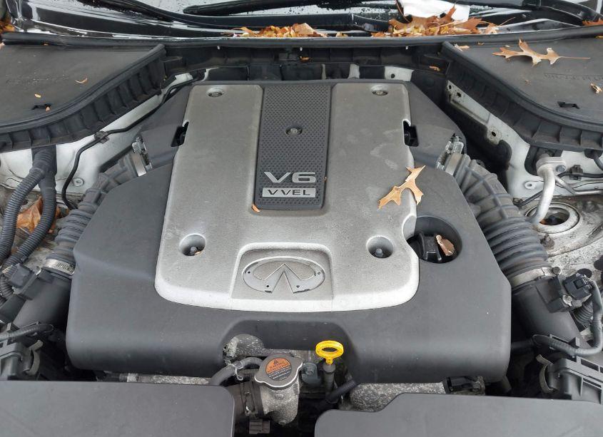 Photo 10 of 2015 Infiniti Q50 PREMIUM (VIN JN1BV7AR6FM399078)