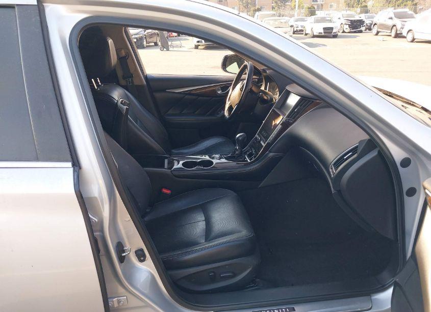 Photo 5 of 2015 Infiniti Q50 PREMIUM (VIN JN1BV7AR6FM399792)
