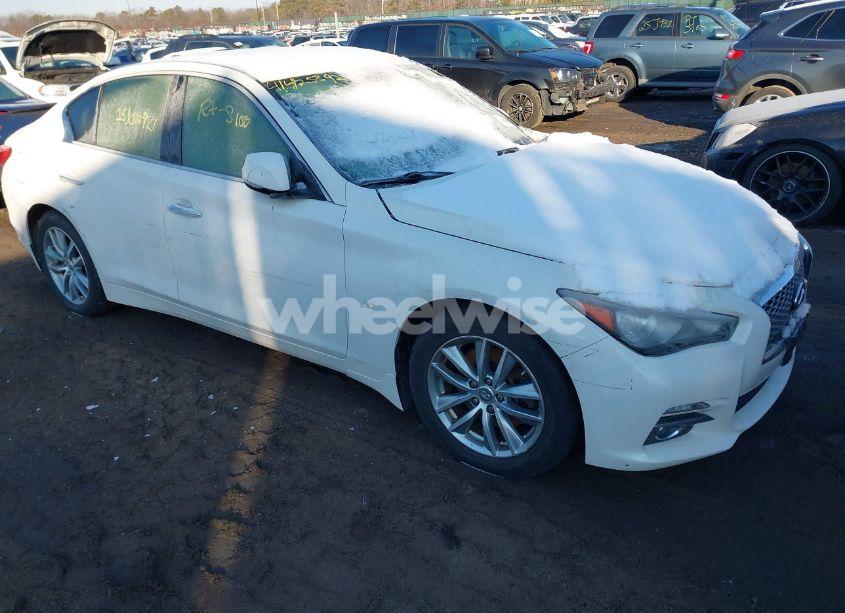 2015 Infiniti Q50 (VIN JN1BV7AR6FM405557) main photo