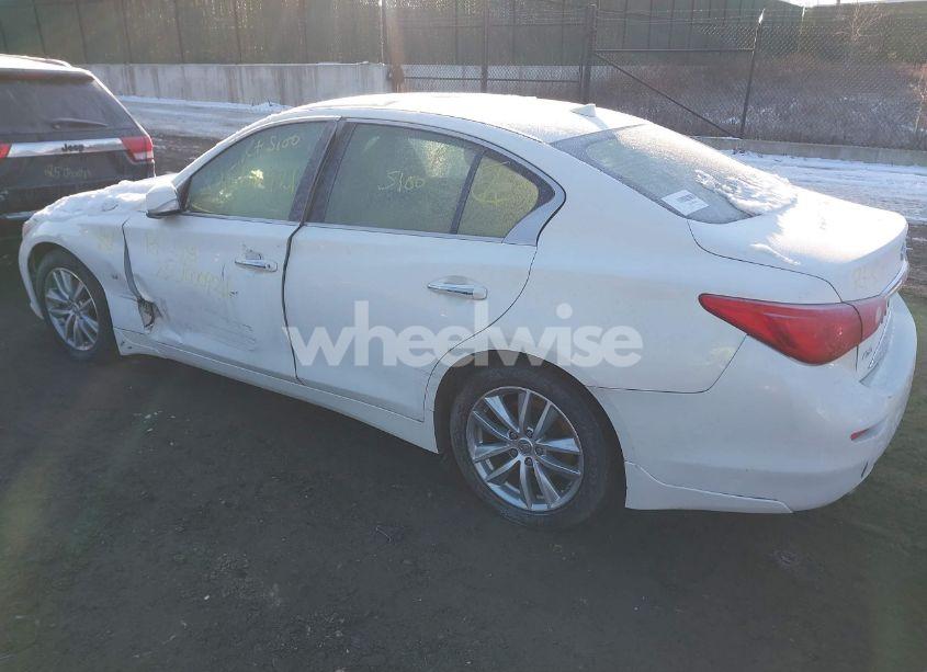 Photo 3 of 2015 Infiniti Q50 (VIN JN1BV7AR6FM405557)