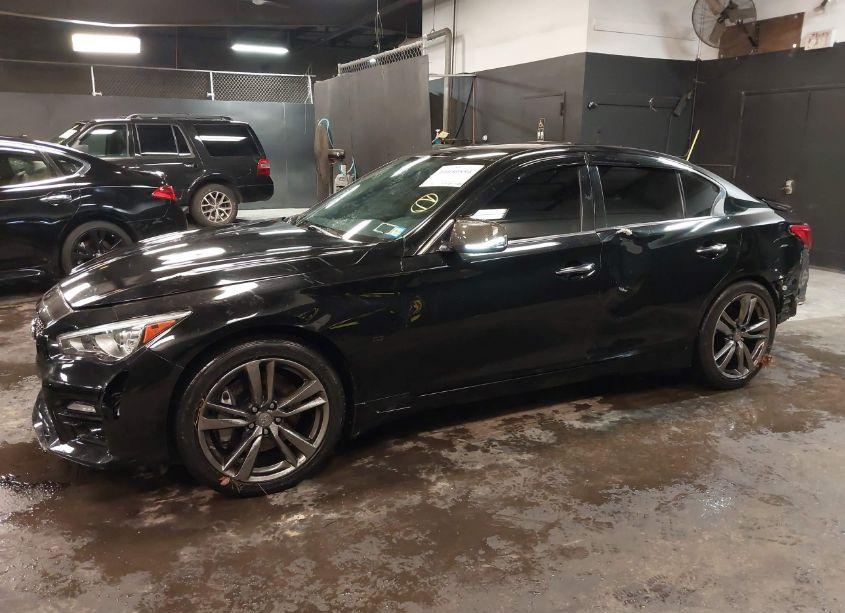 Photo 2 of 2015 Infiniti Q50 PREMIUM (VIN JN1BV7AR6FM411312)