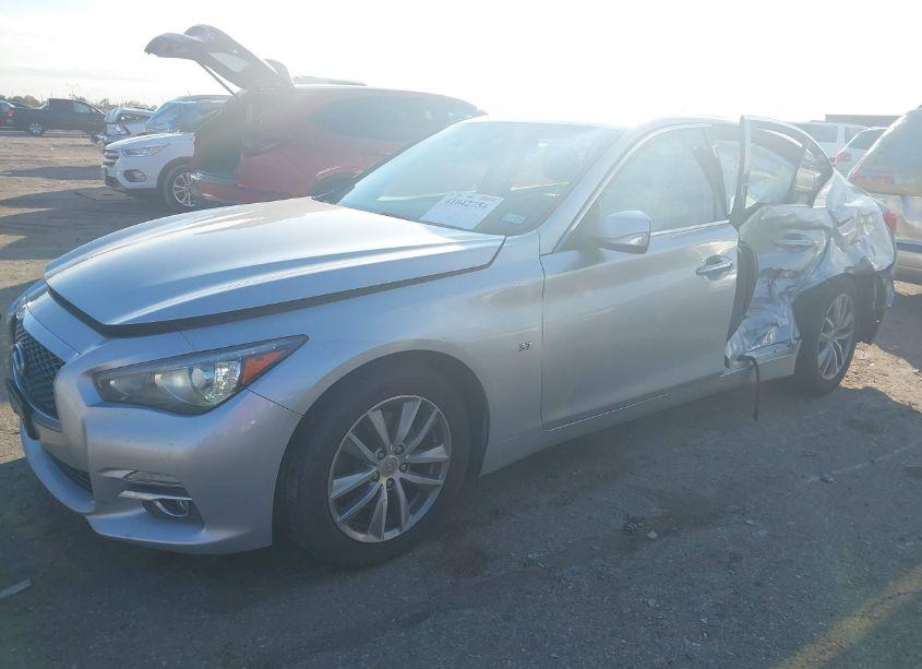 Photo 2 of 2015 Infiniti Q50 PREMIUM (VIN JN1BV7AR6FM413237)