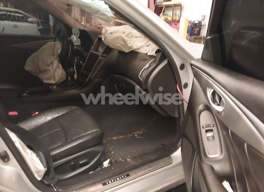 Photo 5 of 2015 Infiniti Q50 PREMIUM (VIN JN1BV7AR6FM423735)