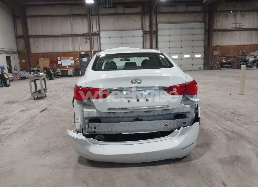 Photo 17 of 2015 Infiniti Q50 (VIN JN1BV7AR6FM423850)