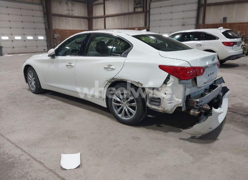 Photo 3 of 2015 Infiniti Q50 (VIN JN1BV7AR6FM423850)