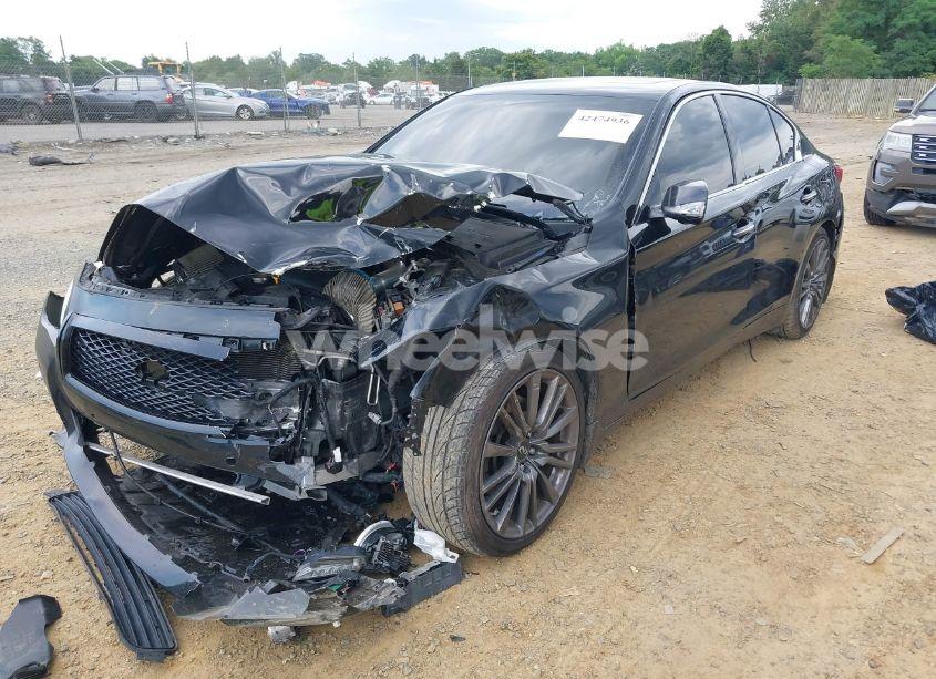 Photo 2 of 2015 Infiniti Q50 PREMIUM (VIN JN1BV7AR7FM390017)