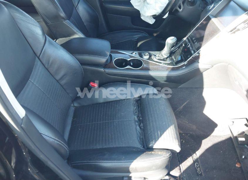 Photo 5 of 2015 Infiniti Q50 PREMIUM/SPORT (VIN JN1BV7AR7FM408421)